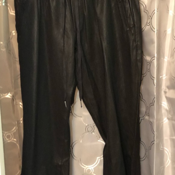 Joe’s Jeans size 12 black beautiful genuine leather pants ultra soft give - Picture 11 of 16